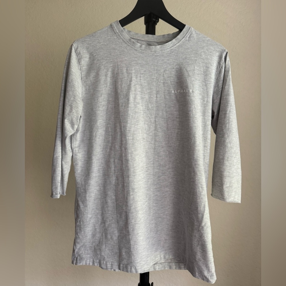 Alphalete Performance Fit Quarter Sleeve Crew Workout Shirt Men's Medium Gray